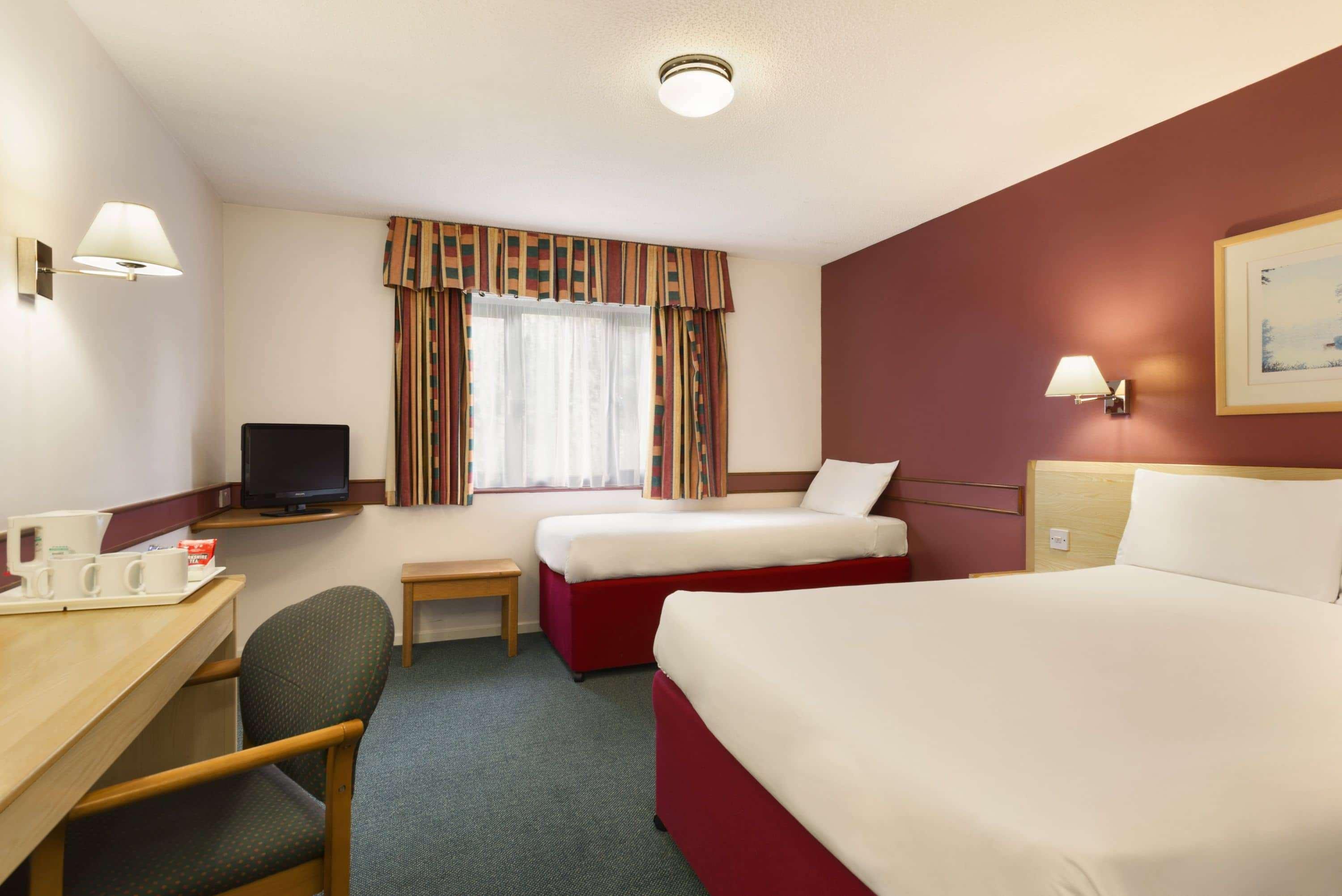 Days Inn Bradford M62 Eksteriør bilde